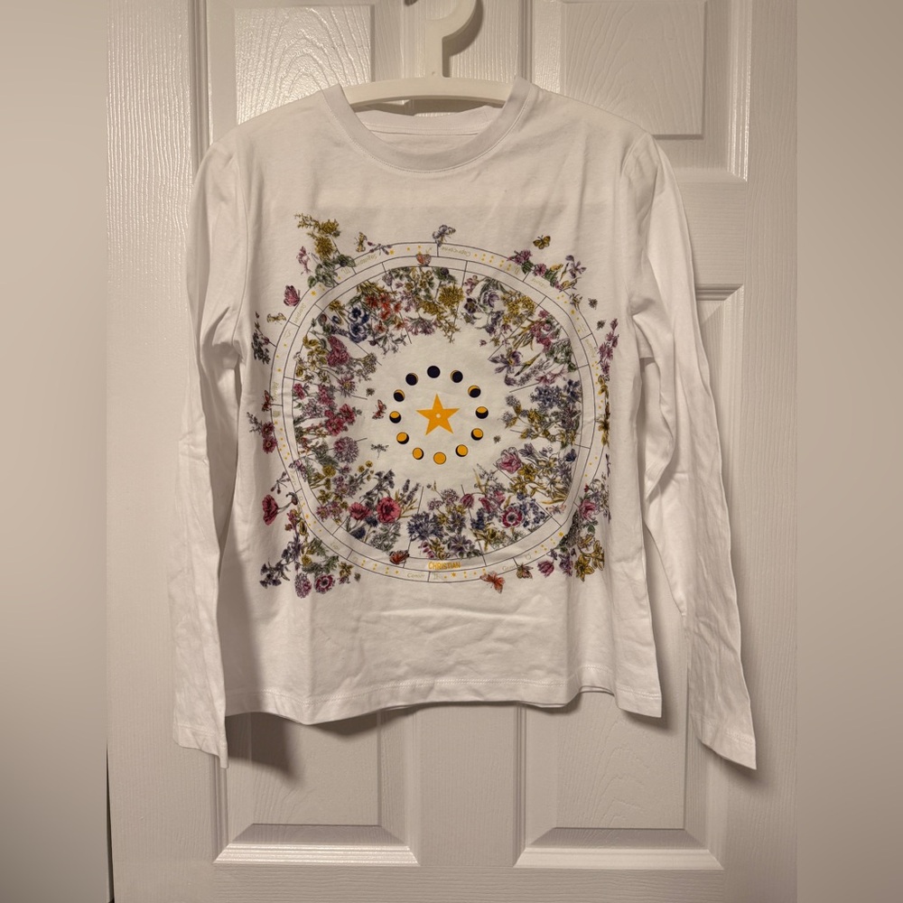 Sold ✅Dior White Floral Long Sleeve Tee(OEM)